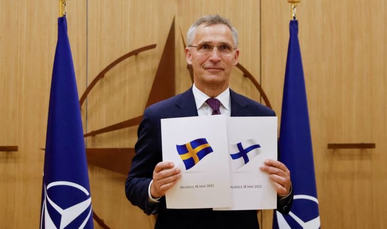 Finland, Sweden submit application to join NATO