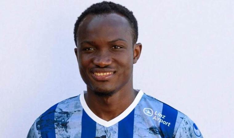 Ghanaian striker Dwamena dies during game in Albania