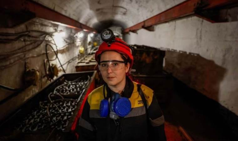 Ukraine's coal mines turn to women to solve wartime staff shortages