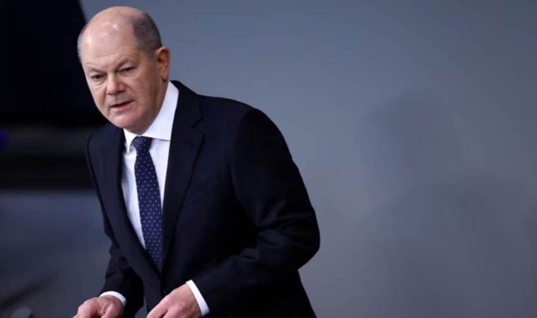 Germany's Scholz vows to modernise economy, back Ukraine, despite budget woes