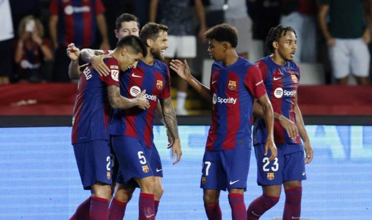 Barcelona eye Champions league knockout stage as they face Shakhtar