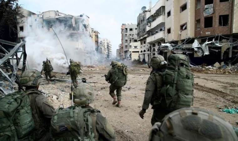 Israel launches fresh strikes on Gaza as UN nears vote on aid
