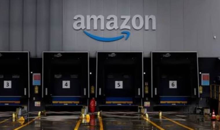 Workers at Amazon logistics centre in Spain plan 3-day strike over wages