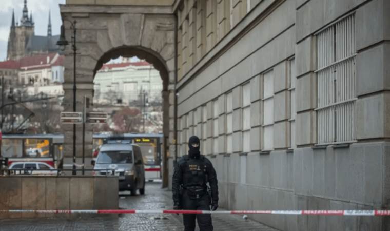 Slovakia detains man for threatening Prague-style massacre
