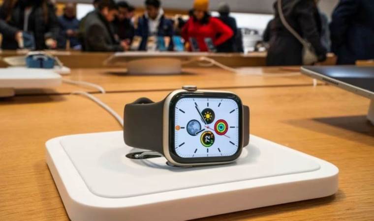 Apple can temporarily sell smartwatches after US appeals court win