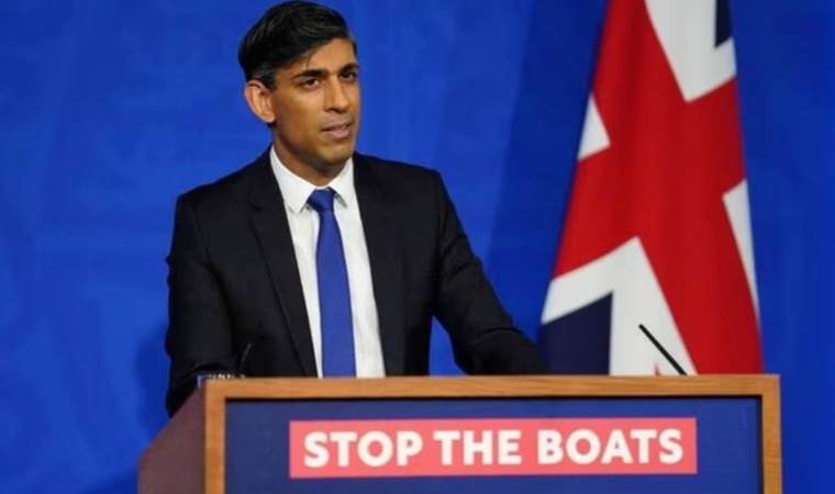 UK PM Sunak warns Rwanda migration plan will collapse without party unity