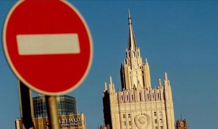 Russia calls on Armenia, Azerbaijan to settle their differences via diplomatic means