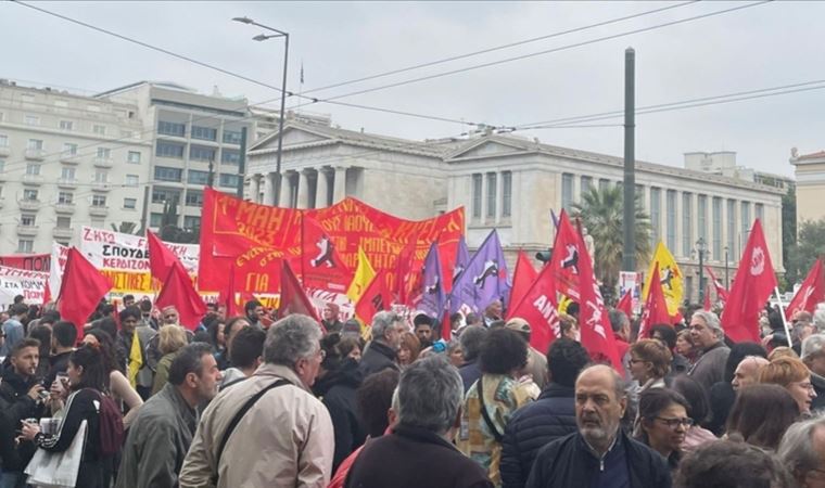 Thousands of Greek workers rally in Athens to mark May Day