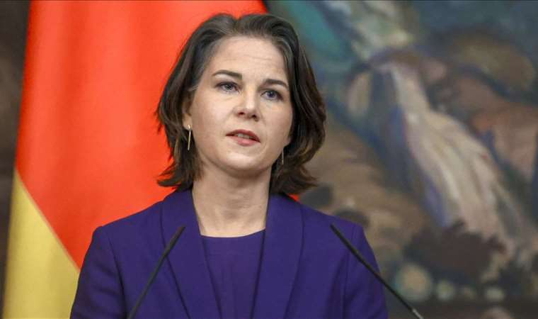 'Russia is destroying itself,' says German foreign minister