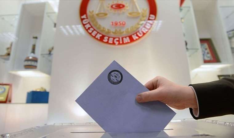 Poll: AKP regains Istanbul by a small margin