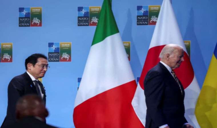 Senators offer bill to block any U.S. president from leaving NATO