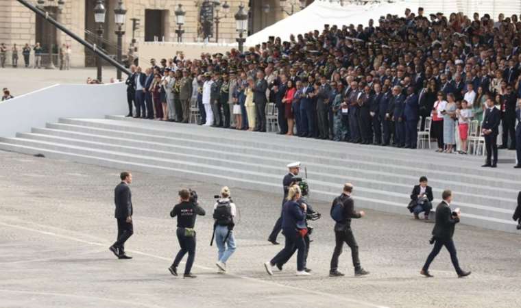 French president booed during Bastille Day parade