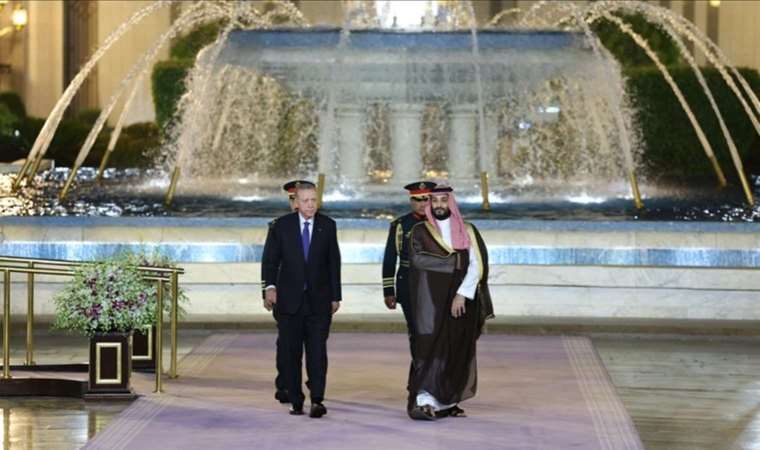 Turkish President Erdogan in Saudi Arabia for talks