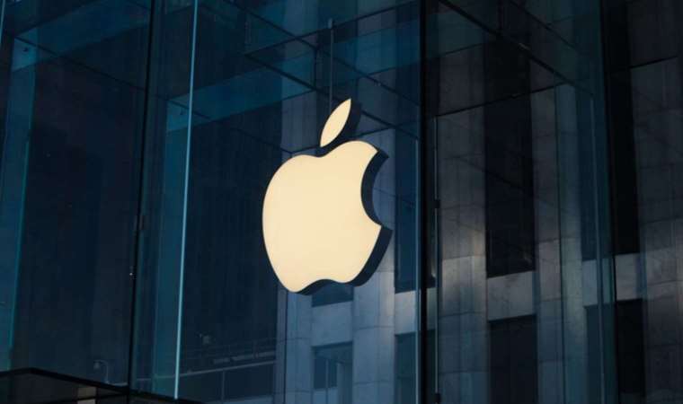 Apple's market value surpasses $3 trillion as shares hit record