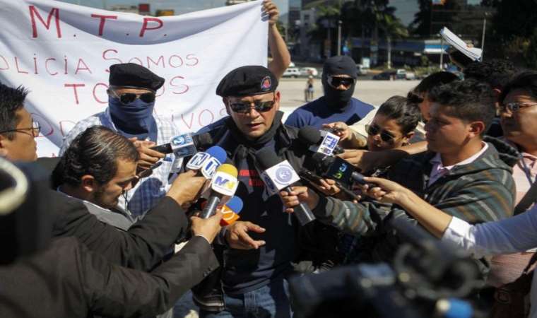 Salvadoran cops forced to meet arrest quotas, police officer says