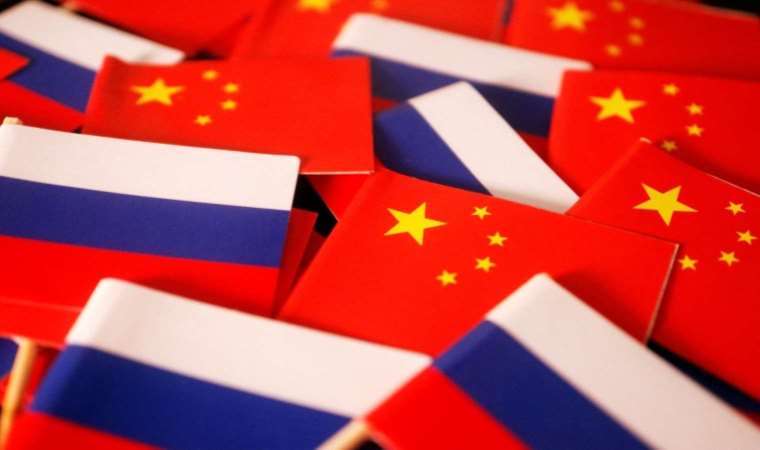 US intelligence report says China likely supplying tech for Russian military