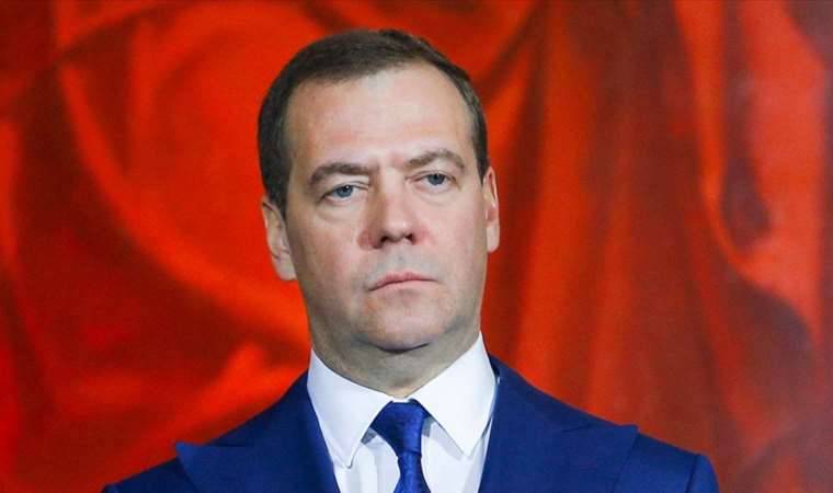 Nuclear apocalypse 'quite probable,' says ex-Russian president