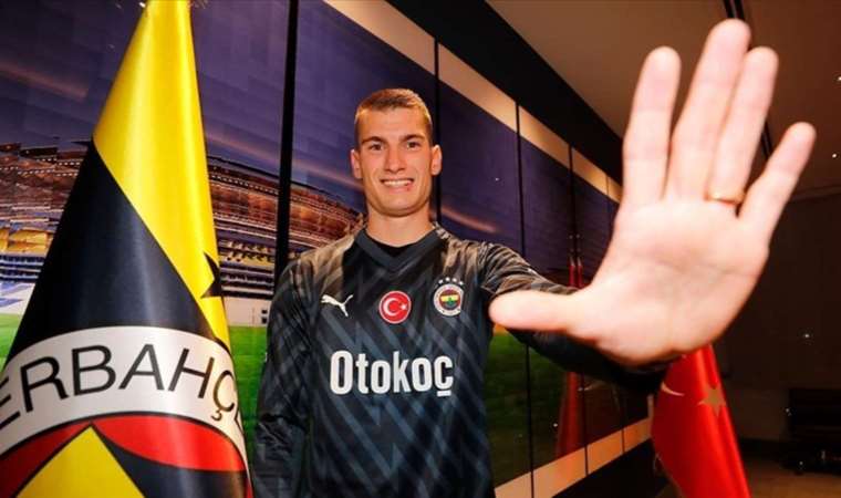 Dominik Livakovic signs 5-year contract with Turkish club Fenerbahce