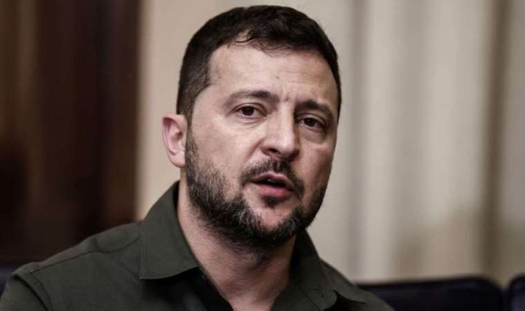 Ukraine troops advancing, defying critics, says Zelenskiy