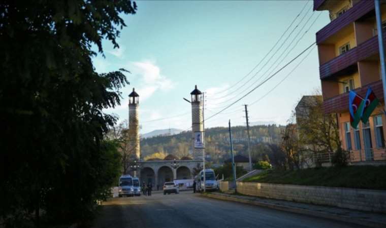 Armenian team from Karabakh arrives in Yevlakh city for talks with Azerbaijani authorities
