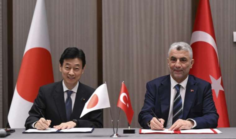 Turkey, Japan sign an agreement aimed to boost trade and investment
