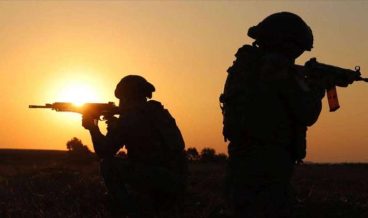 3 PKK terror members surrender at Turkish border post