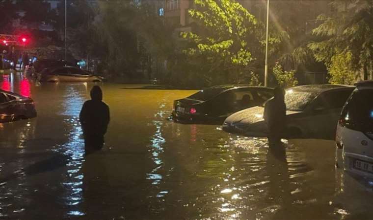 Istanbul Governor's Office Confirms Two Fatalities in Flash Floods