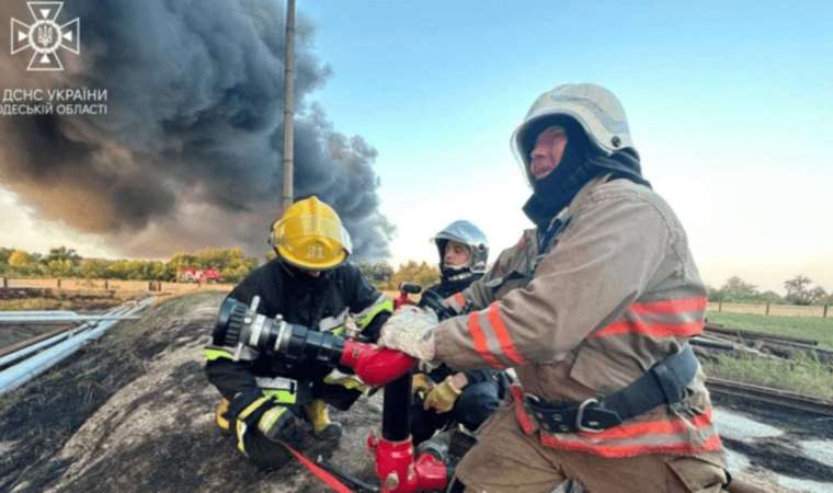 At Least One Fatality in Russian Airstrikes in Ukraine's Odesa and Kyiv Regions