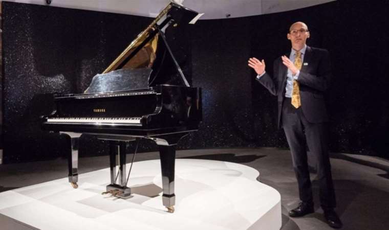 Freddie Mercury’s piano fetches $2.2M in auction of singer’s belongings