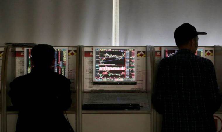 China considers $278 billion stock market rescue plan
