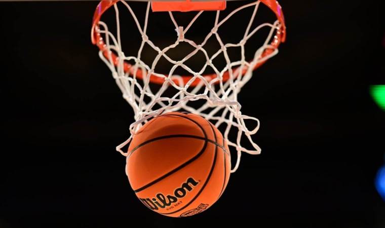 Barcelona defeats EuroLeague leader Real Madrid in El Clasico
