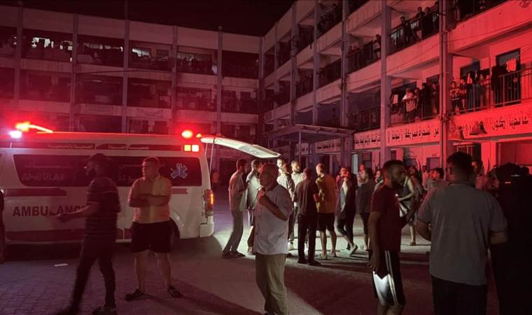 8 killed in Israeli attacks, army targets Indonesian Hospital of northern Gaza