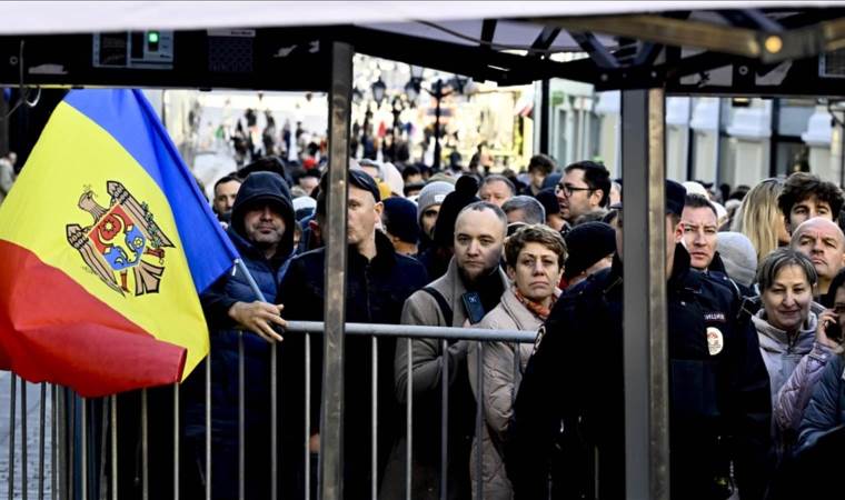 Moldova's vote on EU membership down to slim margins amid alleged meddling