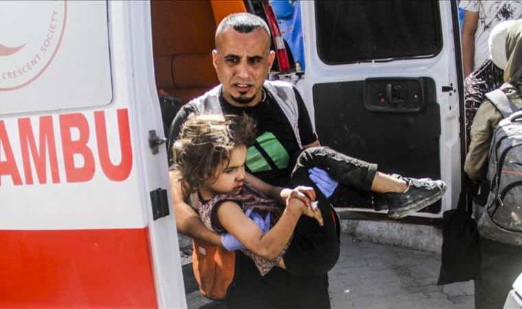 Gaza death toll tops 42,700 with no letup in Israeli assault