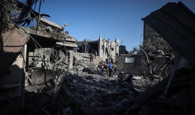 At least 21 killed as Israeli army steps up attacks in Gaza