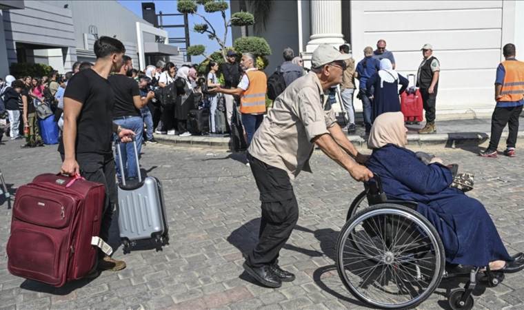 Russia evacuates first group of its citizens from Lebanon