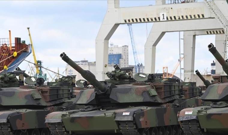 First batch of US-made Abrams tanks delivered to Taiwanese military
