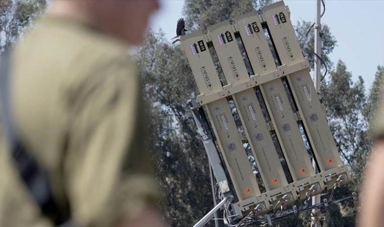 Spaniards demand end to arms deals with Israel