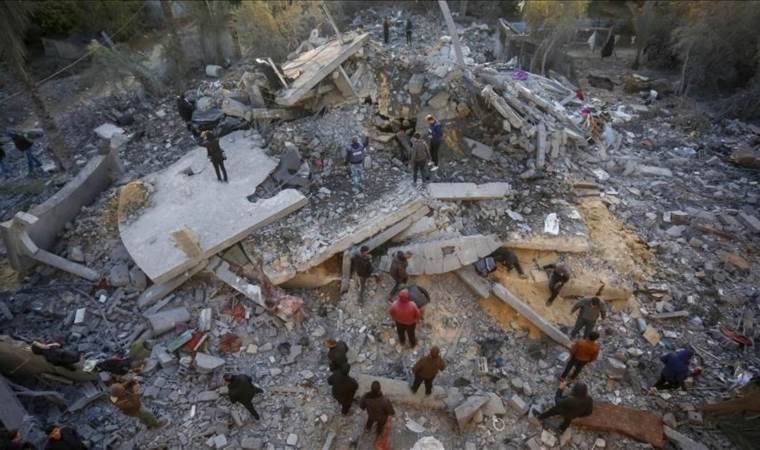 Israeli airstrike kills 7 Palestinians in ‘safe zone’ in southern Gaza