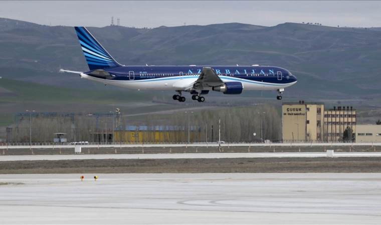Azerbaijani passenger plane crashes near Kazakh city of Aktau