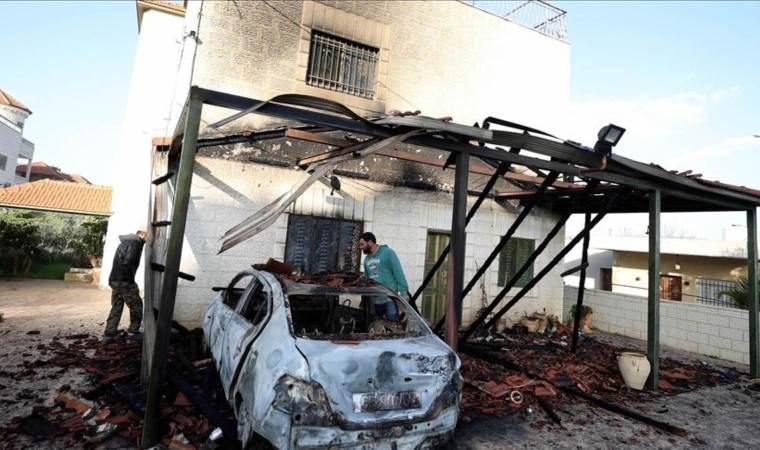 Illegal Israeli settlers vandalize, set ablaze Palestinian properties in northern West Bank