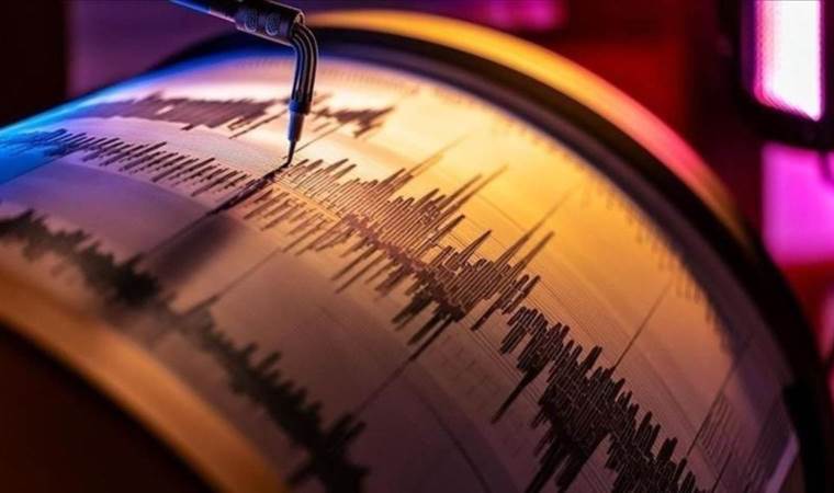 5.6 magnitude earthquake hits western Iran