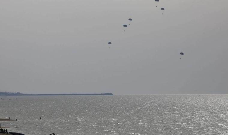 UAE and Egypt conduct eighth aid airdrop to Gaza