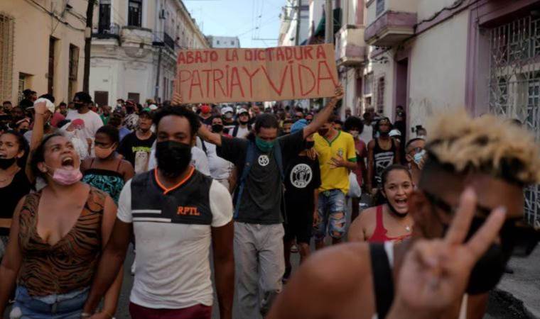 Protest erupts in eastern Cuba amid blackouts and food shortages