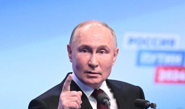 Putin wins his 5th election in a row, adresses public
