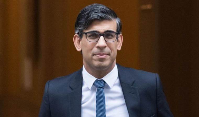Sunak's speech on UK 'extremists' sparks political backlash