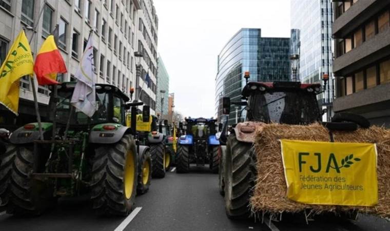 Belgian farmers protest EU agricultural policies in Brussels