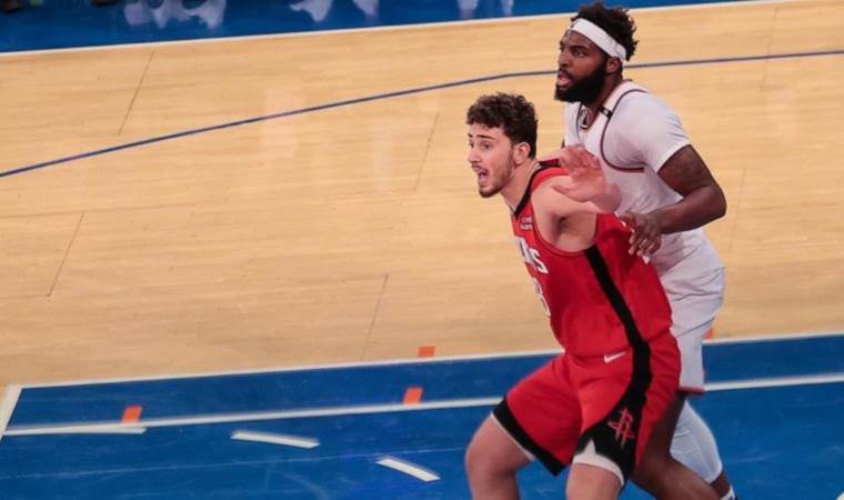 Sengun's historic night leads Rockets to victory over Spurs with career-high 45 points
