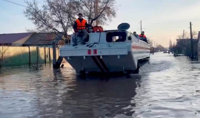 Widespread flooding hits over 10,400 homes in Russia