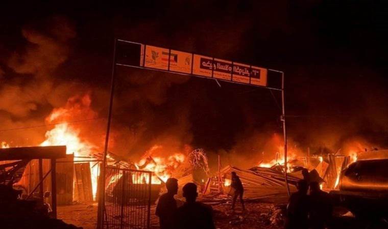 Israeli airstrikes kill at least 35 in Rafah; Israil claims